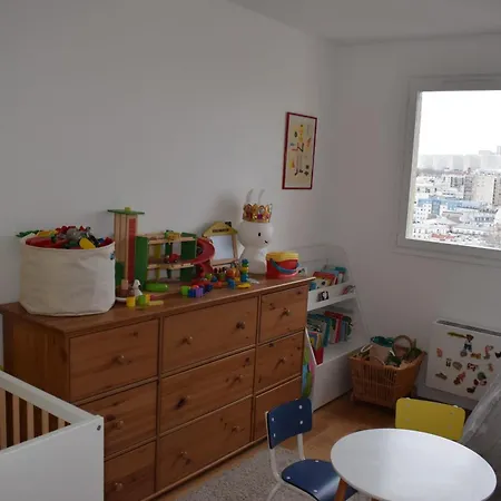Apartment Family Nest With Sacre-coeur And Eiffel Tower View