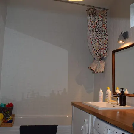 Family Nest With Sacre-coeur And Eiffel Tower View Apartment